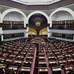پیشنهاد استیضاح رئیس  بانک مرکزی روی میز مجلس قرار گرفت 